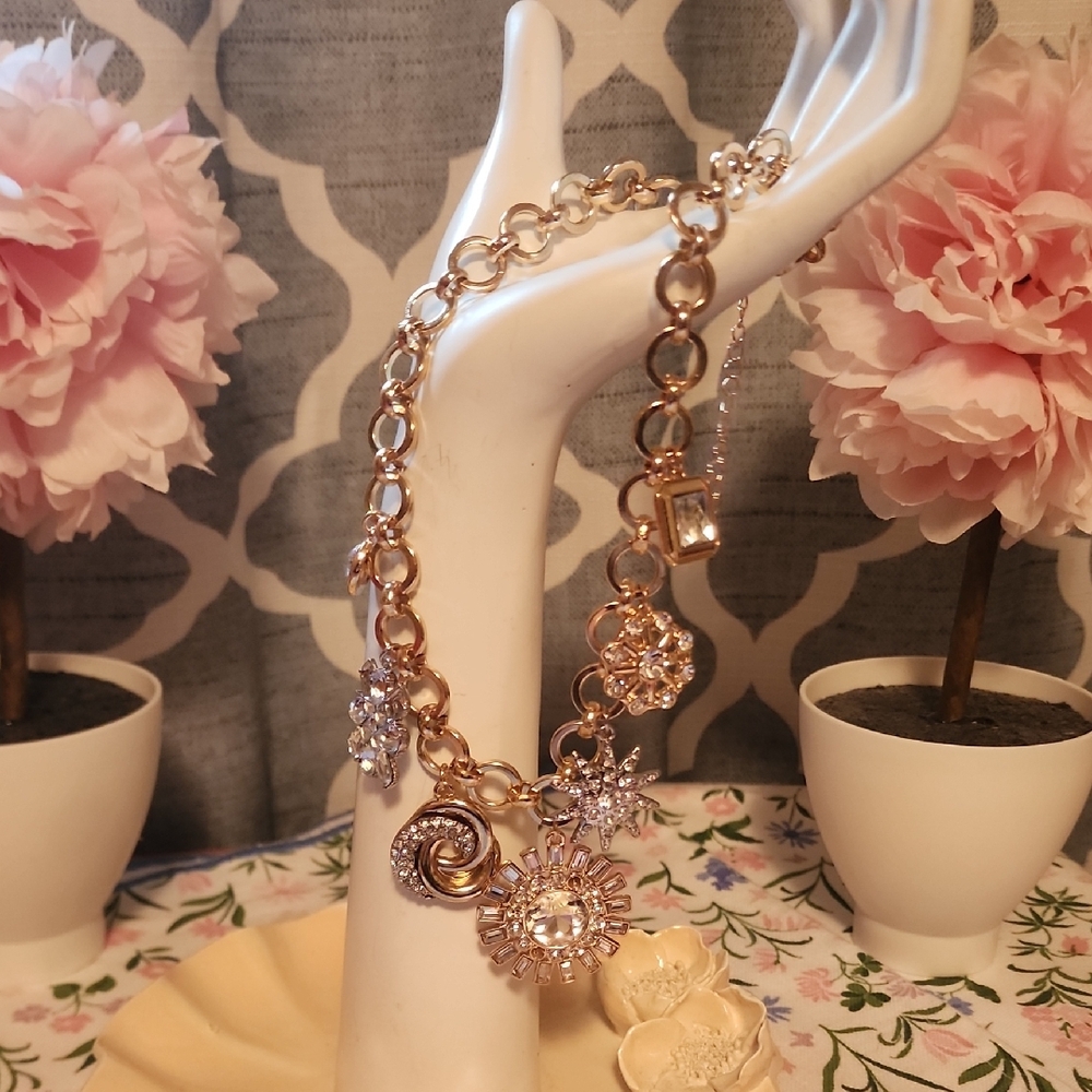 A New day Gold and Silver Floral Necklace